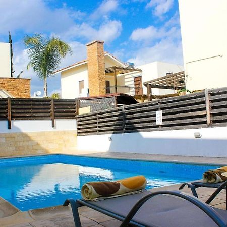 Unique Beach Luxurious Villas Ayia Napa Exterior foto