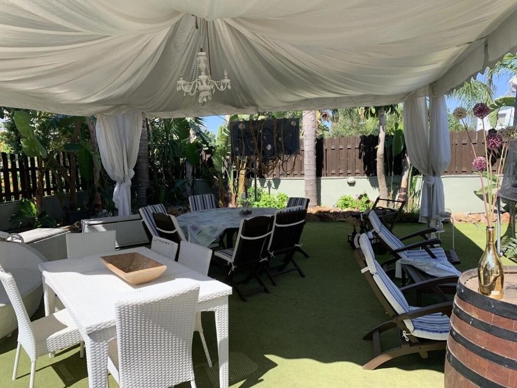 Unique Beach Luxurious Villas Ayia Napa Exterior foto