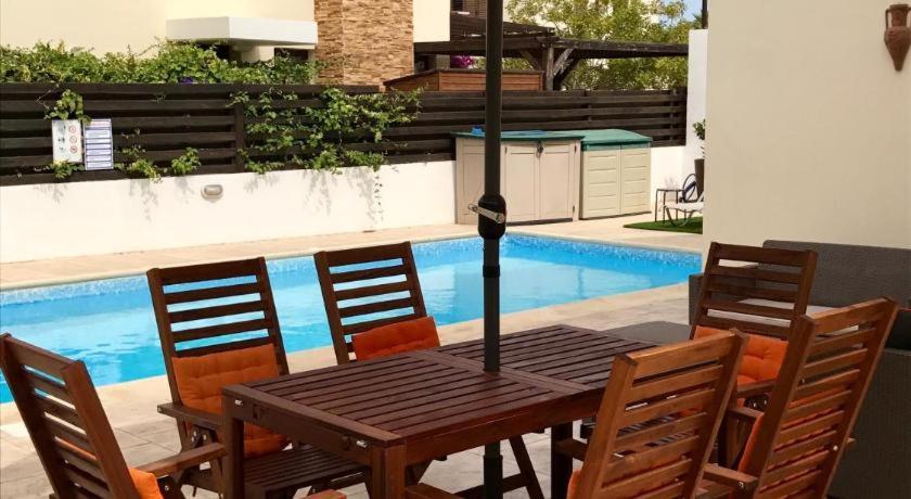 Unique Beach Luxurious Villas Ayia Napa Exterior foto