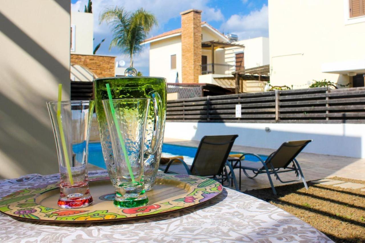 Unique Beach Luxurious Villas Ayia Napa Exterior foto