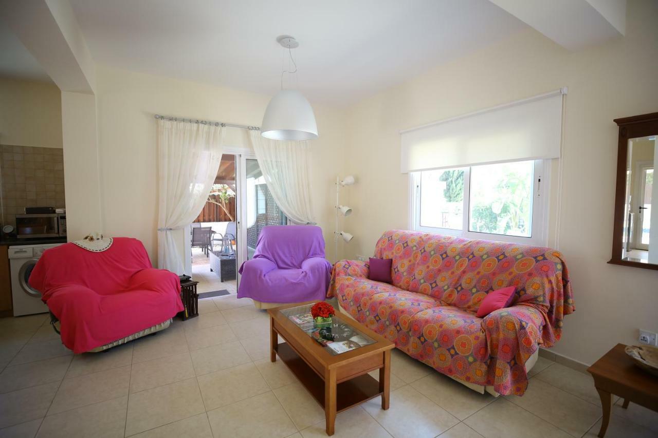 Unique Beach Luxurious Villas Ayia Napa Exterior foto